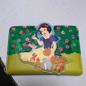 LOUNGEFLY SNOW WHITE Forest Animals Wallet, NWT.